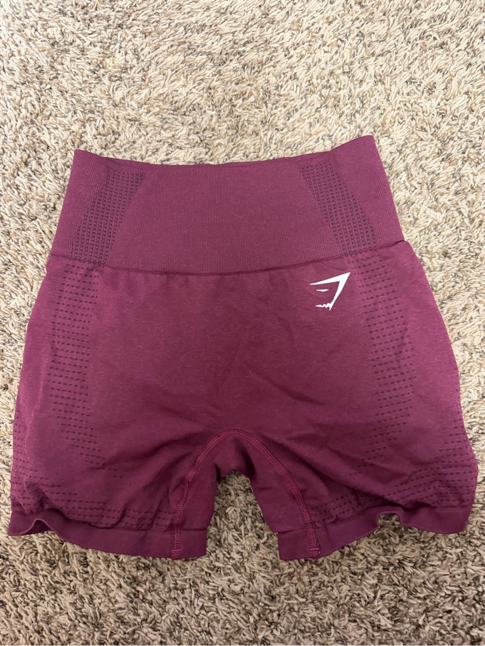 Gymshark Seamless High-Waist Bike Shorts in Burgundy